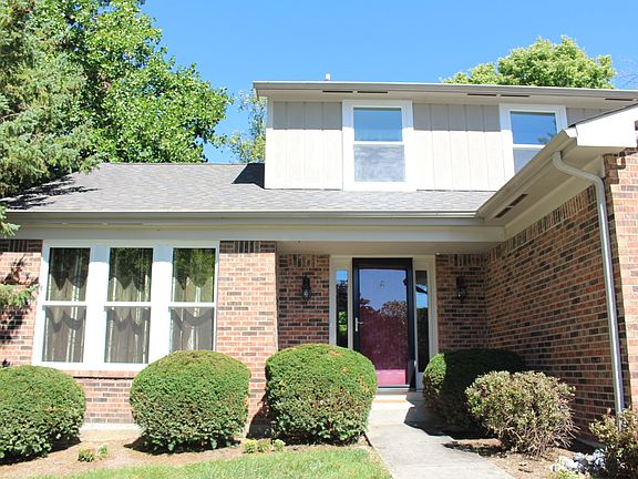 2nd image of 8316 Castle Rock Ct