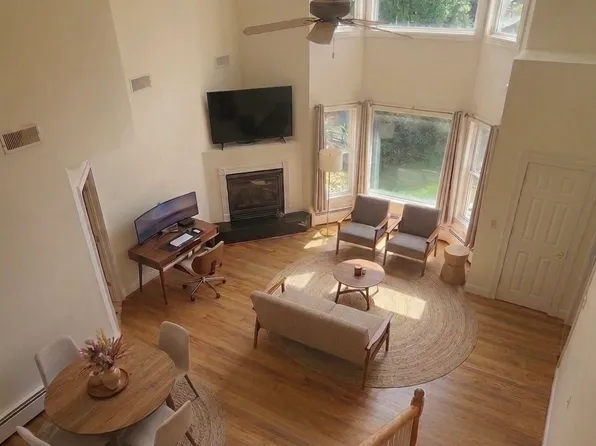 6 Butternut Ln #1, Nanuet, NY 10954