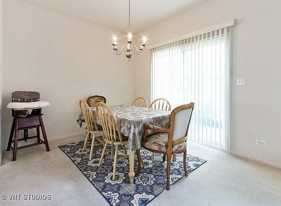 3rd image of 1496 Yellowstone Dr