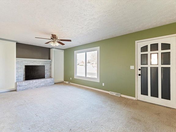 5th image of 4661 Schroeder Dr