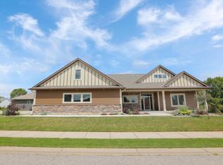 1011 Homestead Dr, Jordan, MN 55352