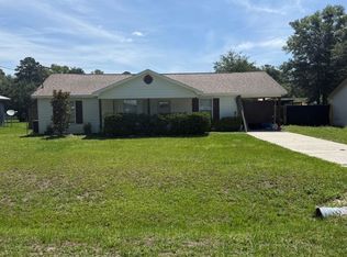 307 Clarks Bluff Rd, Kingsland, GA 31548