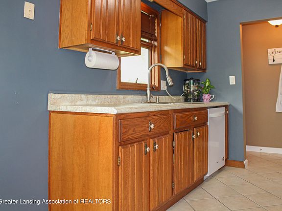 4th image of 173 Beadle Lake Dr
