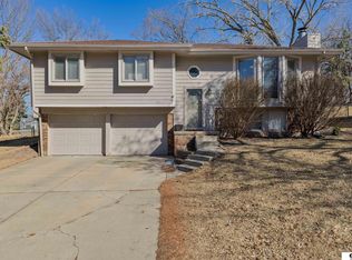 1005 Conestoga Rd, Papillion, NE 68046