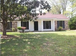 5562 Quail Run W, Coden, AL 36582