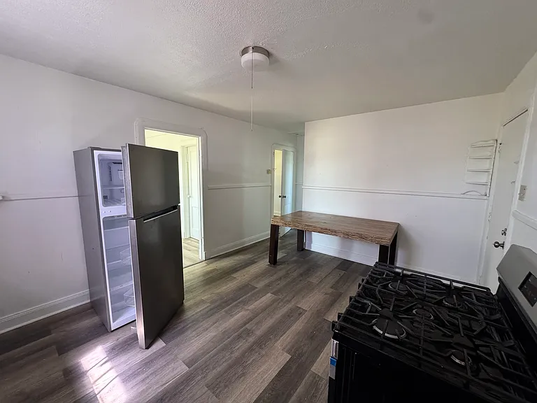 406 21st St #406 — Photo 9