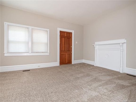 4th image of 5715 Hewitt Dr