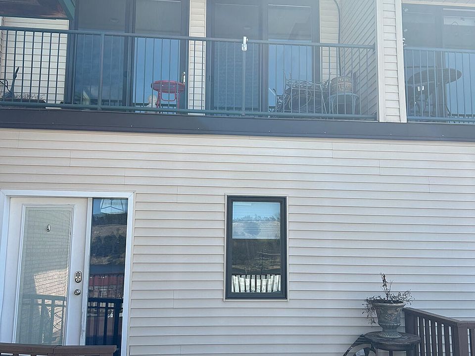 1st image of 110 N Harbor Dr Unit 305