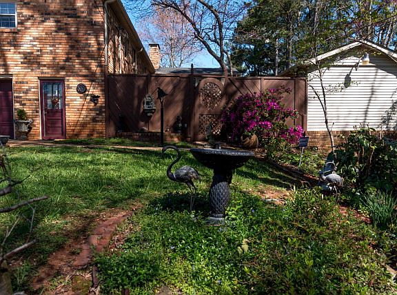 5th image of 518 Sherwood Ct