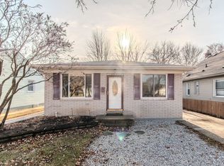 21816 E Ten Mile Rd, Saint Clair Shores, MI 48080