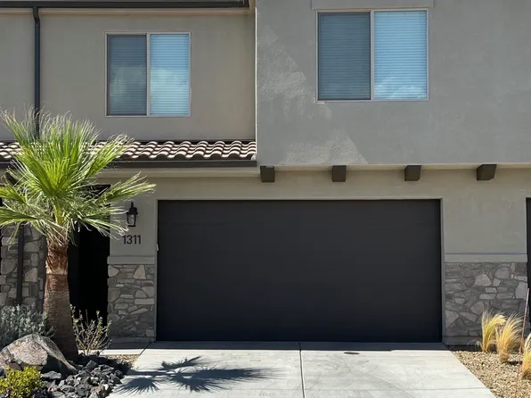 1311 E Vista Roja Pl, Washington, UT 84780