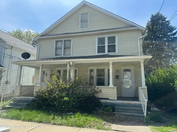 30 Pulaski St, Kingston, PA 18704