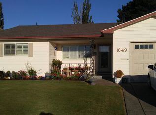 1649 Princeton Rd, Woodburn, OR 97071