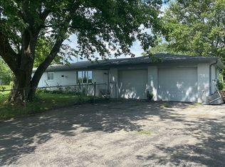 10034 W 300 N, Kempton, IN 46049
