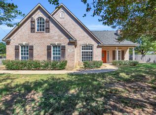 1014 Griffith Ave, Terrell, TX 75160