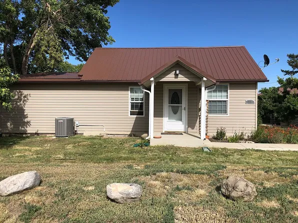 225 1st St NE, Rudyard, MT 59540