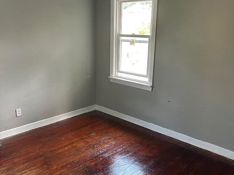322 Conklin Ave #2 — Photo 11
