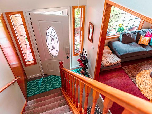 5th image of 13615 92nd Avenue Ct NW