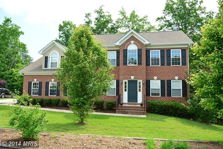 1st image of 46287 Collette Ln