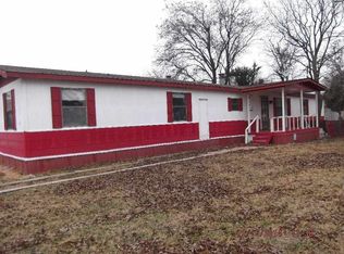 109 11th St, Snyder, OK 73566