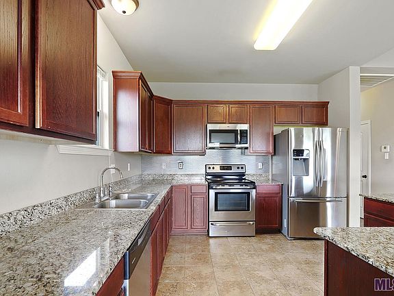 5th image of 38304 Tortola Ct