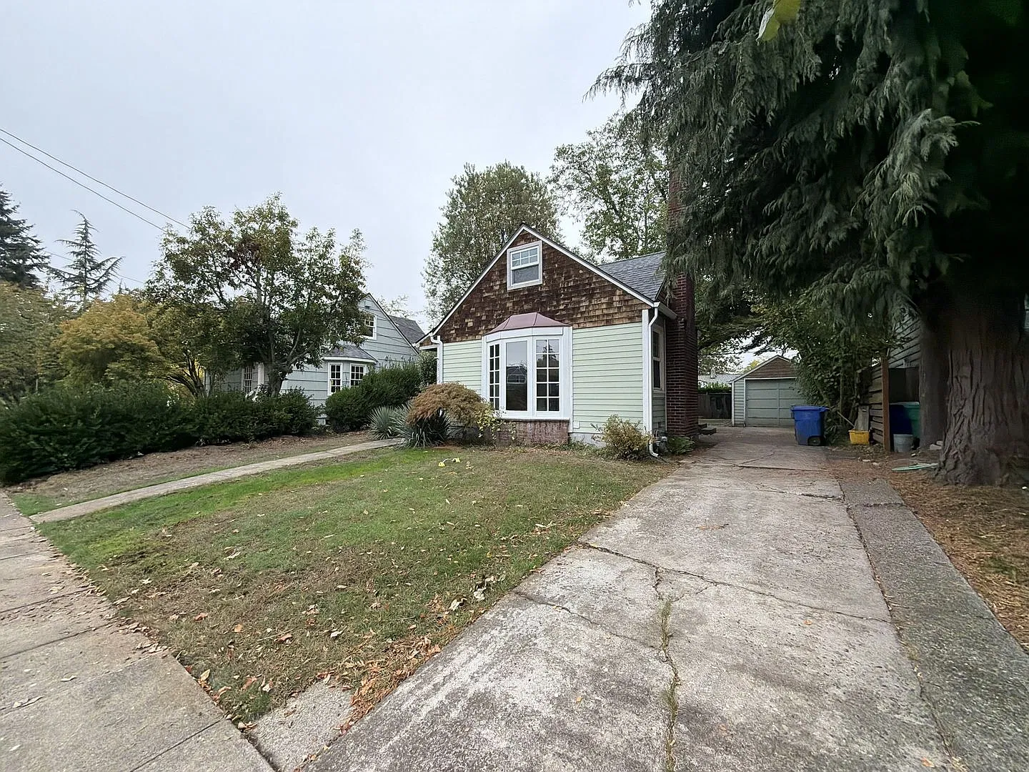 Charming 4 Bed, 2 Bath Portland Home with Bonus Room, Finished Basement & Spacious Yard! — Photo 3