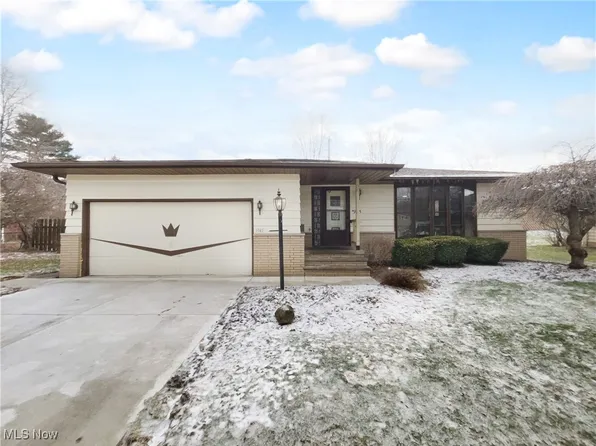 9145 Boundary Ln, Cleveland, OH 44129