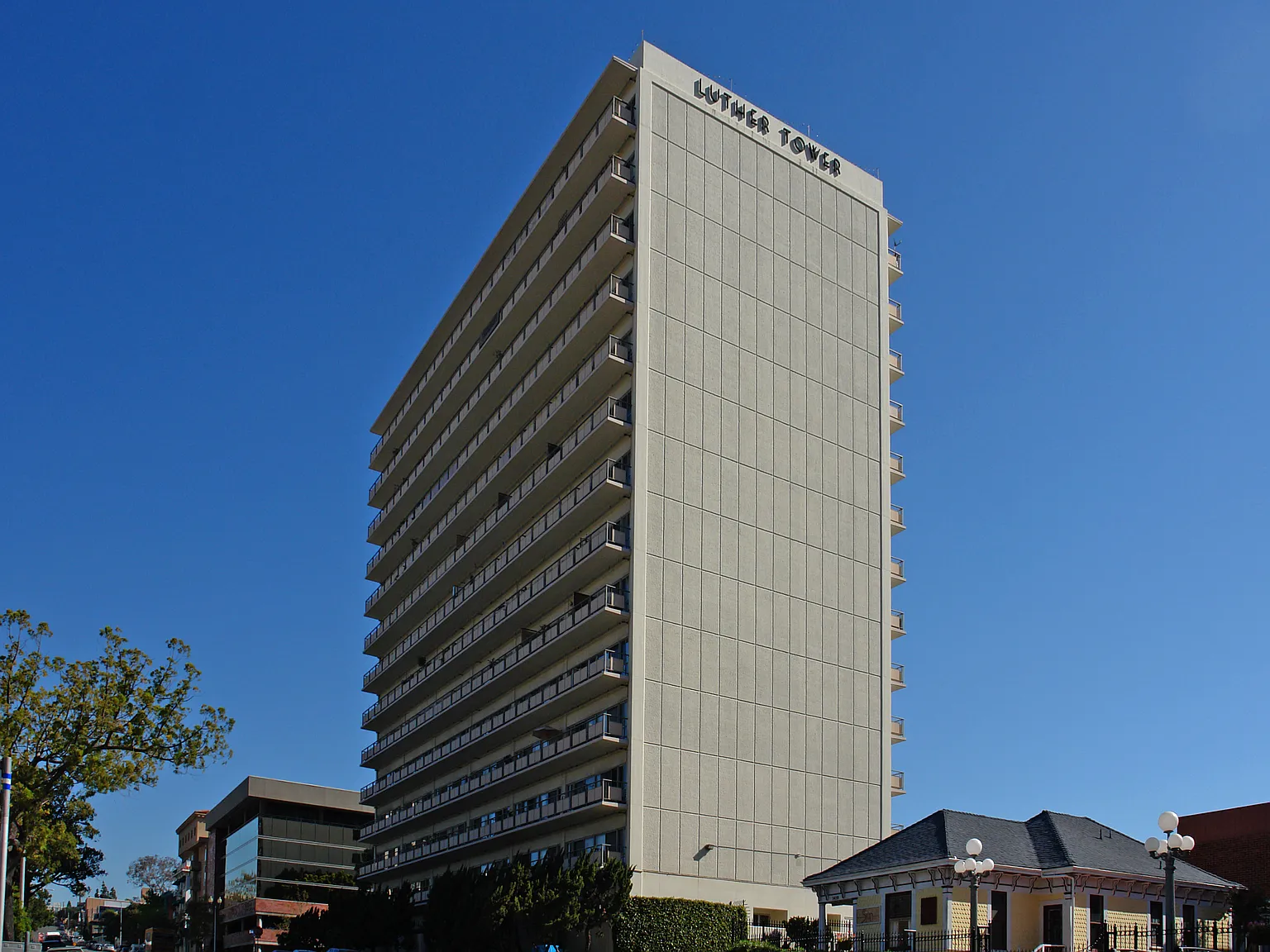 Luther Tower Apartments — Photo 2