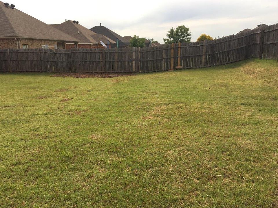2nd image of 6013 SE 70th St