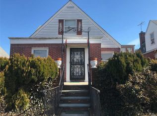 5741 Parsons Blvd, Fresh Meadows, NY 11365