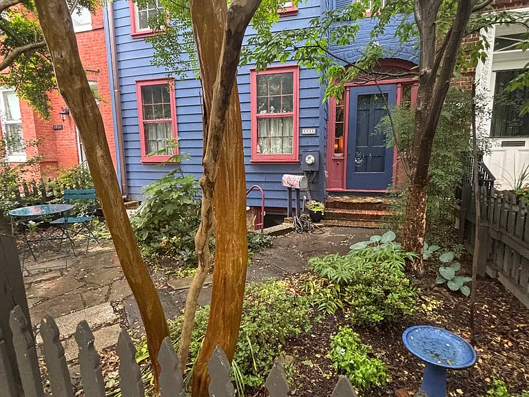 1916 S St NW — Photo 1