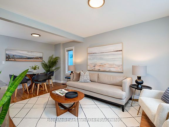 3rd image of 37 Rhydwen Ave