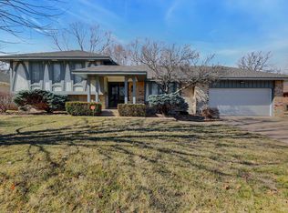 233 N Burr Oak Rd, Wichita, KS 67206