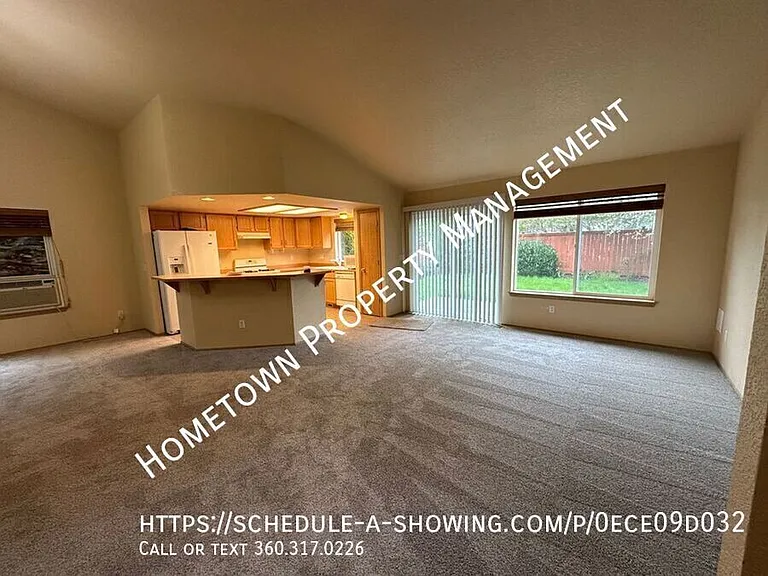 5407 Komachin Loop SE — Photo 13