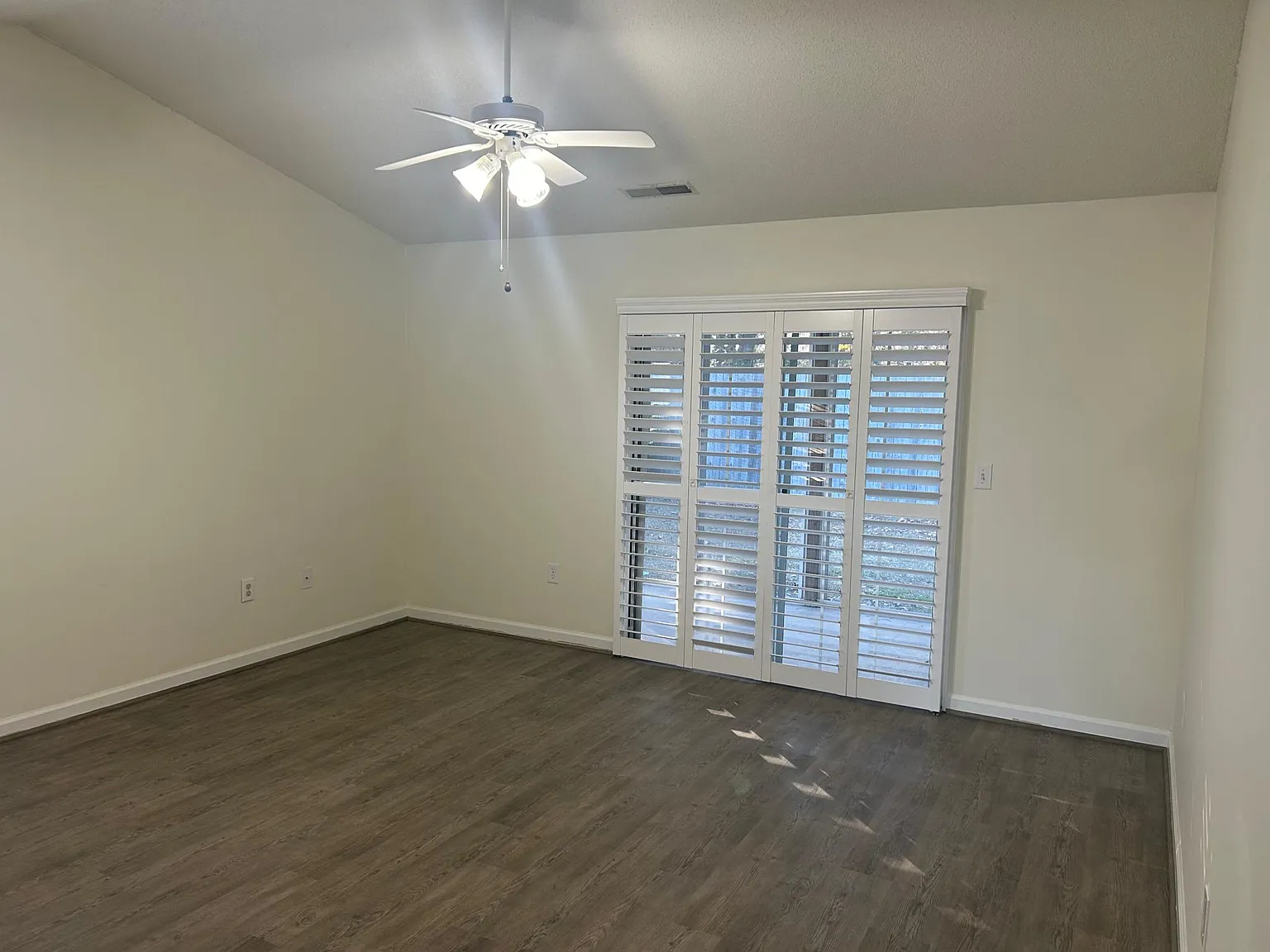 303 Barbour Road Ln — Photo 4