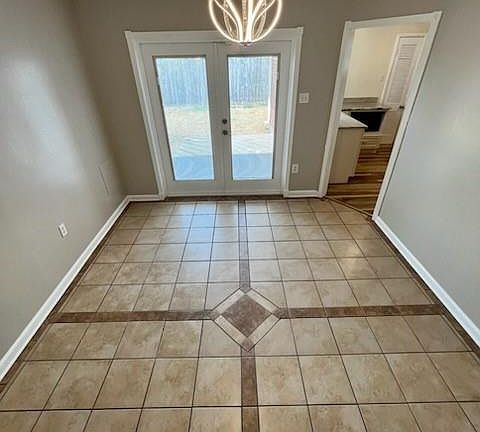 5th image of 4518 Sierra Madre Dr