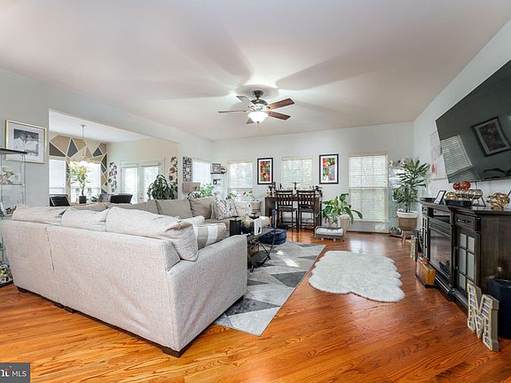 4th image of 21343 Caraway Pl