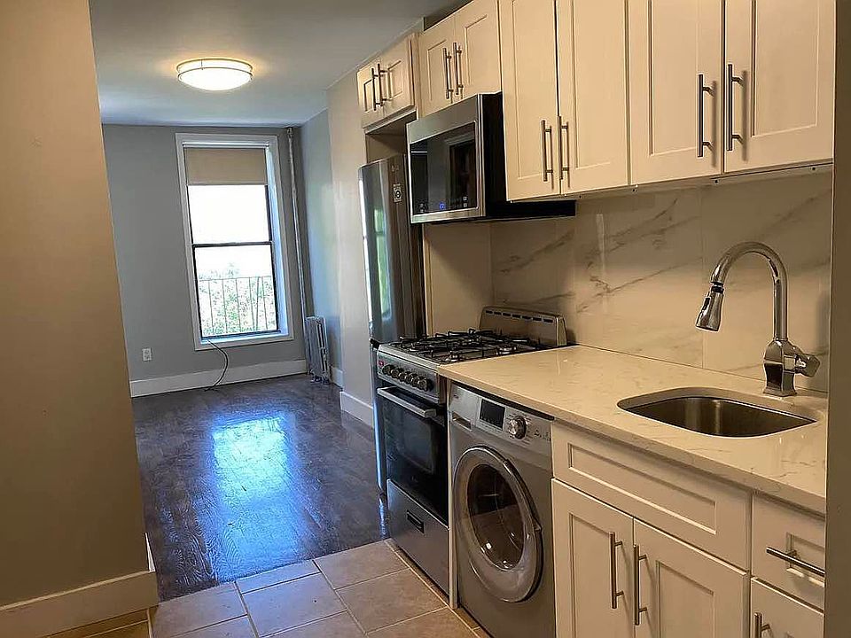 1st image of 235 E 111th St APT 6