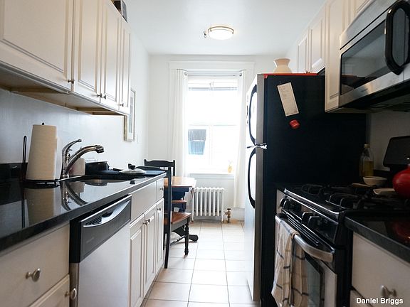 5th image of 1850 Commonwealth Ave APT 56C