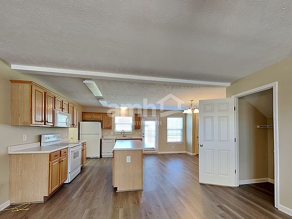 4th image of 4239 Turnberry Rd