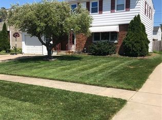 65 Caroline Ln, Depew, NY 14043