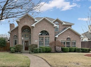 9014 Clearlake Dr, Rowlett, TX 75088