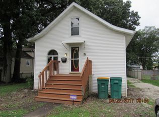 407 Scribner St, Joliet, IL 60432