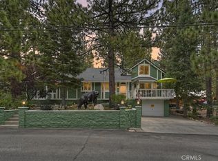 1179 Chickasaw Dr, Fawnskin, CA 92333