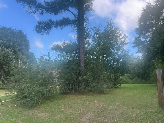 2nd image of 3911 Bell Fork Rd