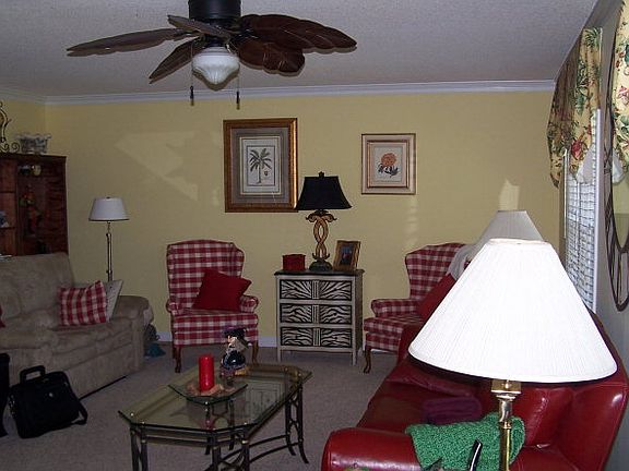 3rd image of 107 Stoney Run Dr