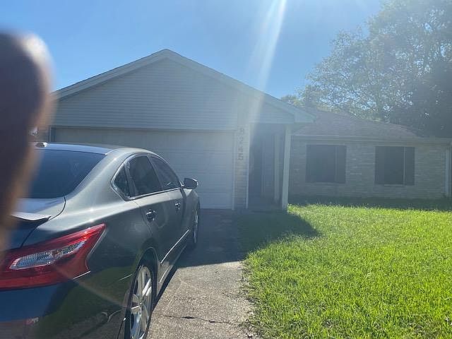 1st image of 8245 Willow Way