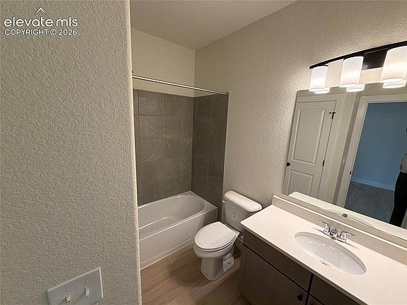 5th image of 5134 Omeara Ct