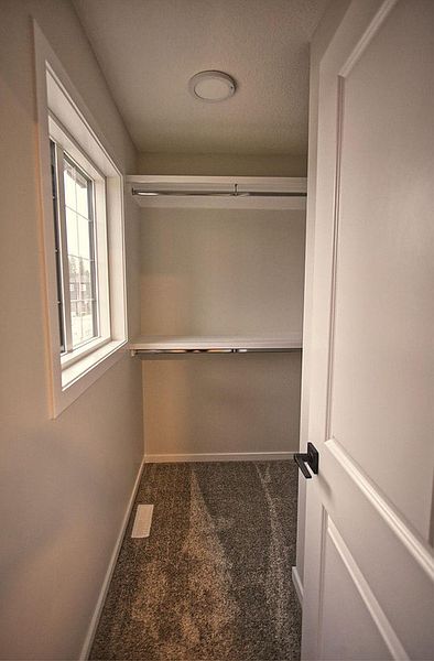Spruce Grove House for rent - 3 Bedrooms — photo 32