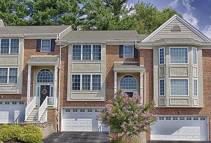 1st image of 414 Hillside Dr